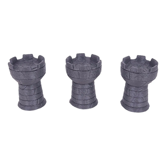 Mehrere Türme als Aufwertungen für das Herr der Ringe Kinderspiel, passend zum Originalbrett