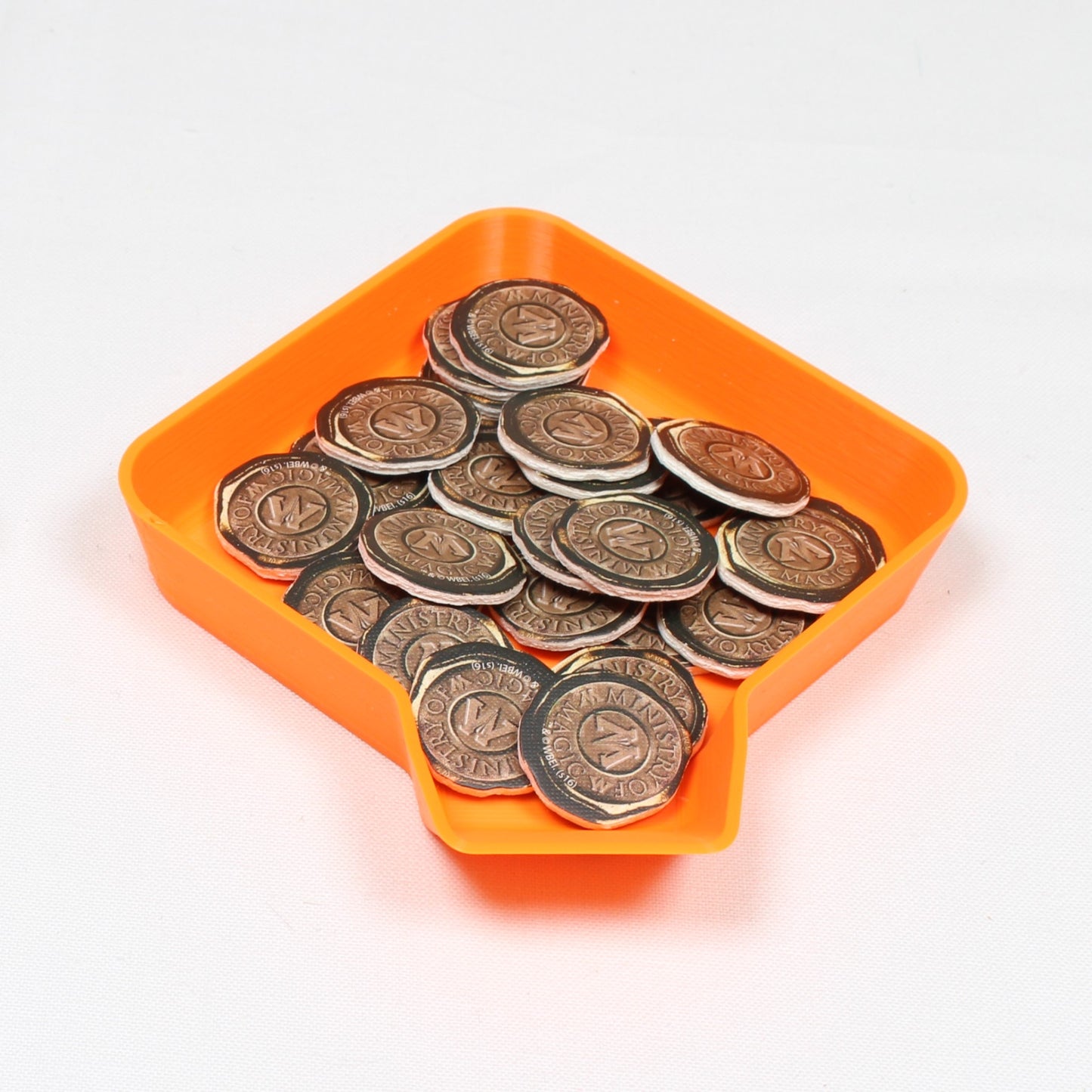 Stapelbare Schalen für Tokens, Münzen und Würfel