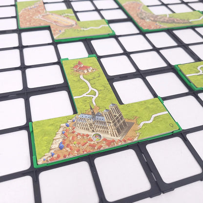 Gitteraufsatz für Carcassonne – passend zur Erweiterung „Wunder der Menschheit (1)“ zur sicheren Platzierung großer Plättchen