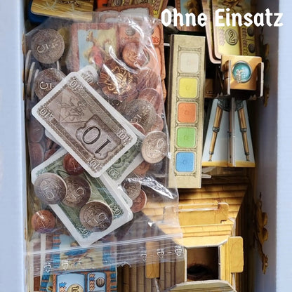Organizer-Inlay sortiert alle Spielmaterialien von Camel Up und Supercup sauber in der Box