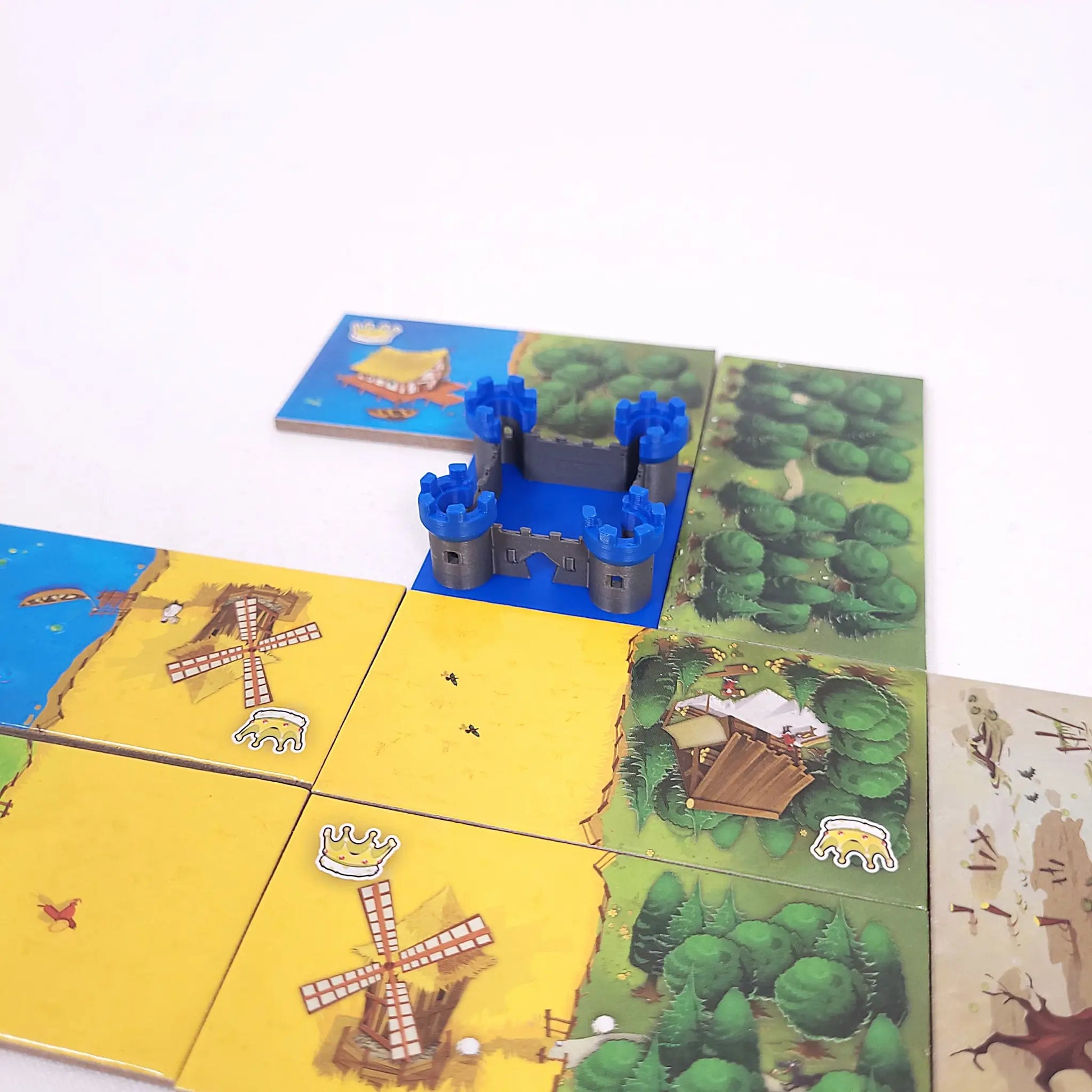 Set aus 3D-Burgen und Königen als Upgrade für Kingdomino